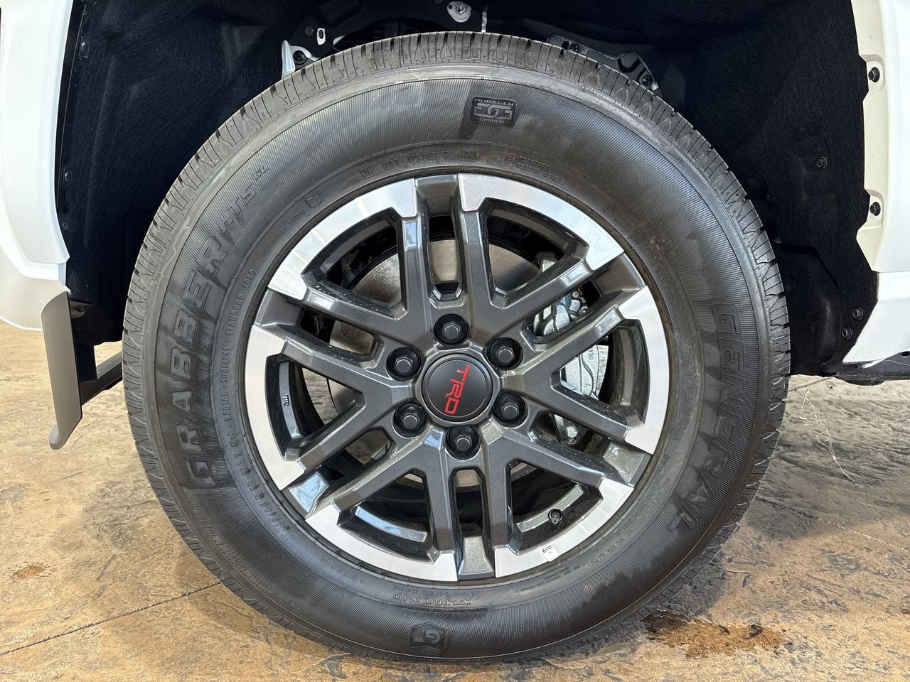 2026 Toyota Tacoma TRD Sport - Photo 10