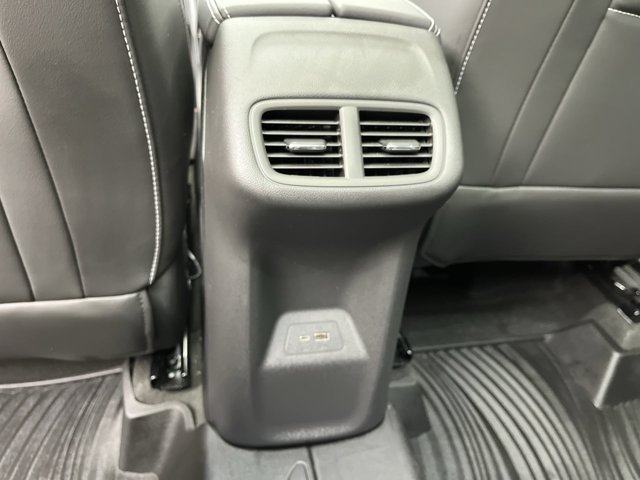 Used 2026 Iridescent White Tricoat Buick Sport Touring image 13