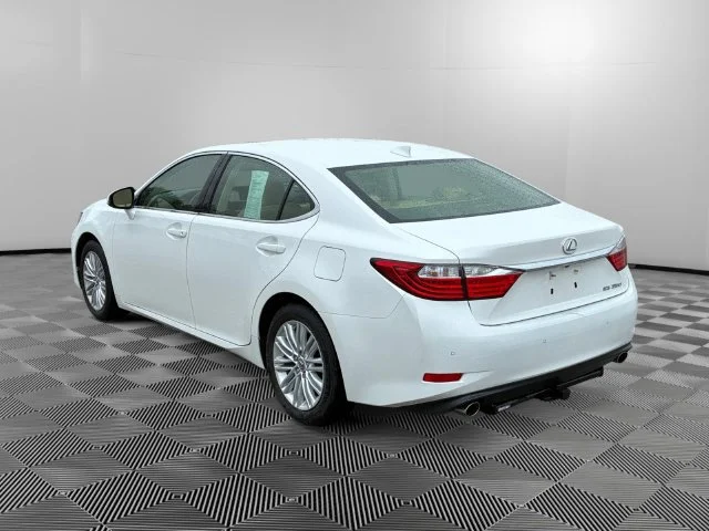Certified Used 2015 White Lexus NA image 3
