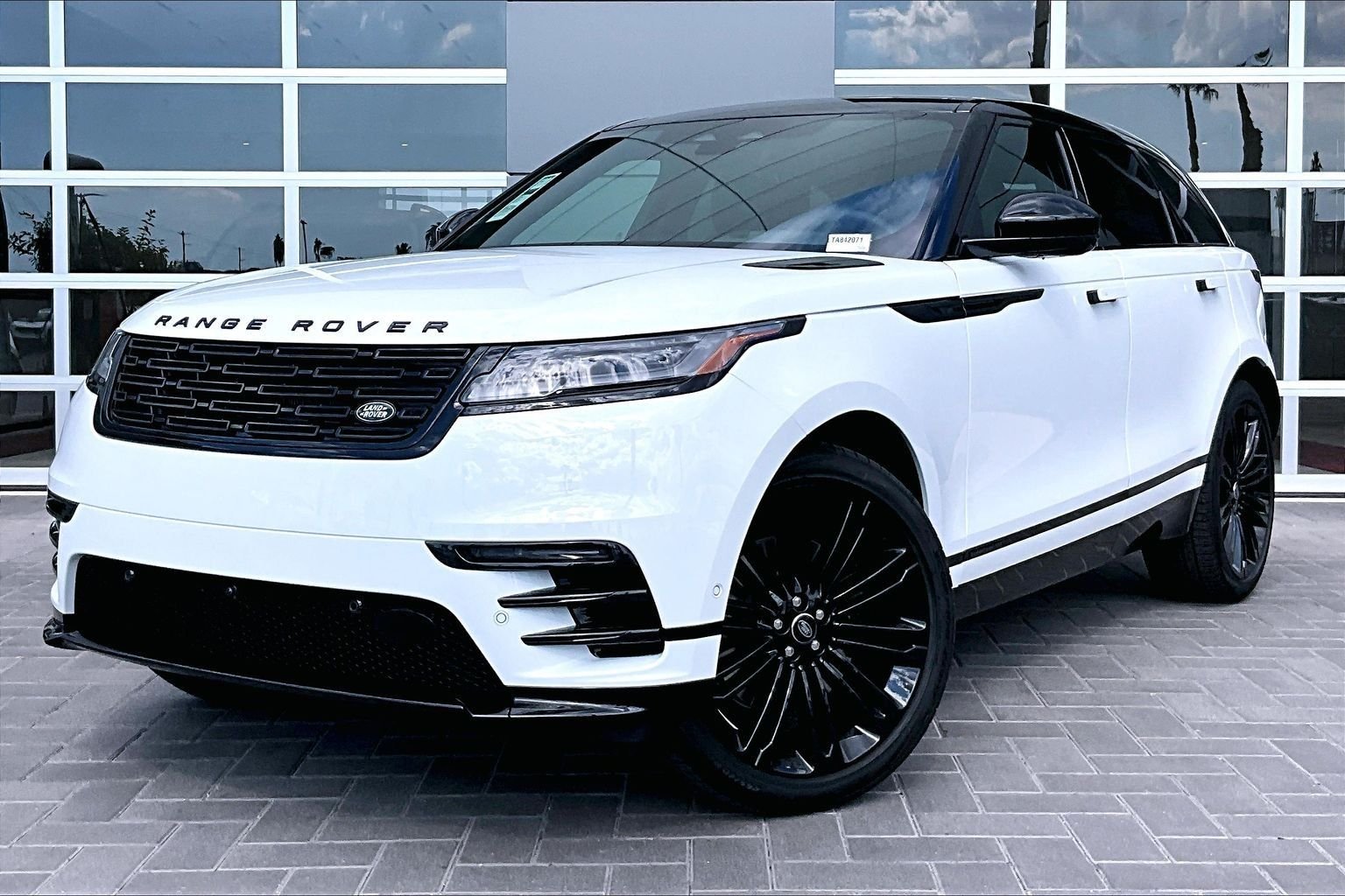 2026 Land Rover Range Rover Velar