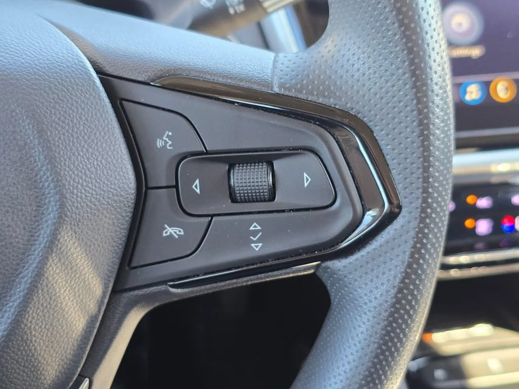 Used 2022 ICE BLUE METALLIC Chevrolet LT image 29