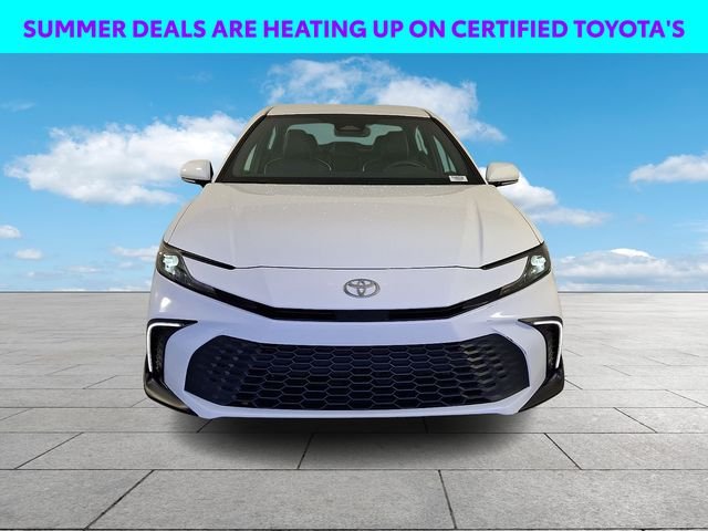 Used 2025 White Toyota SE image 3