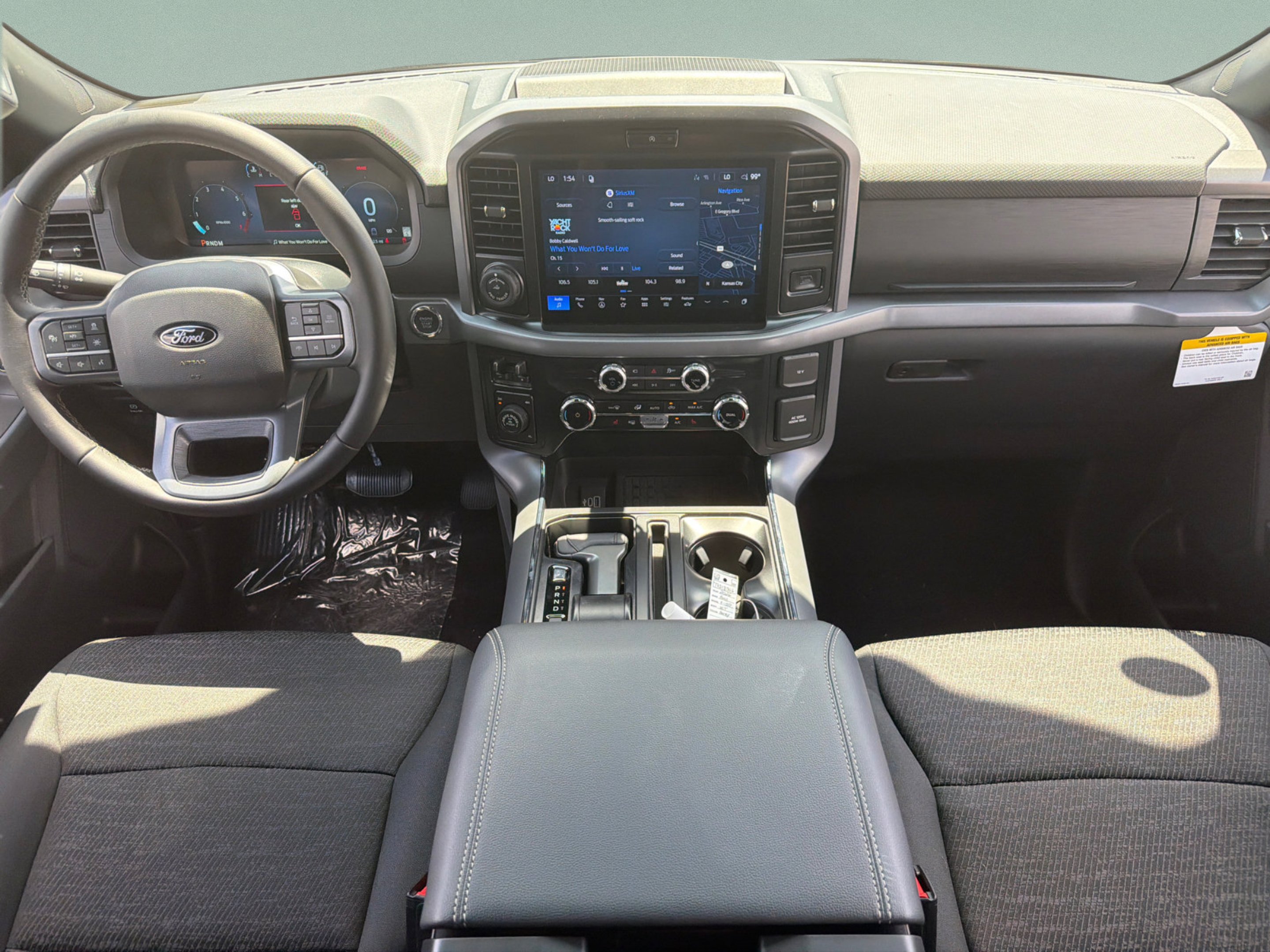 2026 Ford F-150 XLT - Photo 17