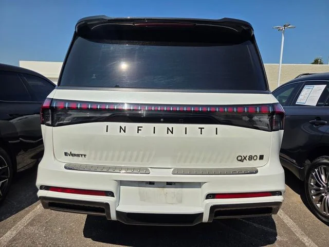 Used 2025 Black INFINITI AUTOGRAPH image 5