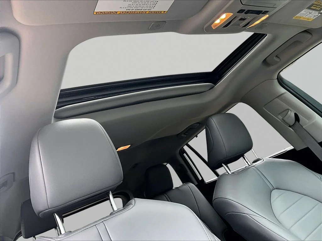 2024 Toyota Highlander XLE - Photo 31