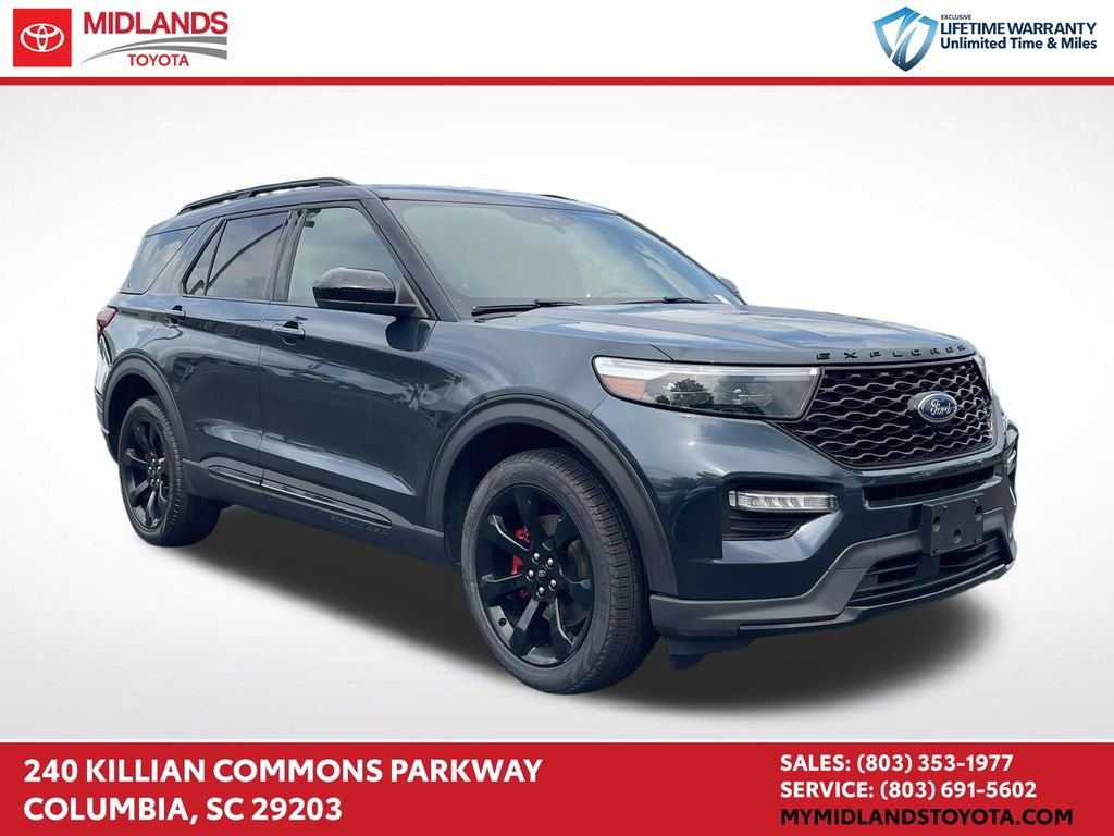 2023 Ford Explorer ST 4WD photo