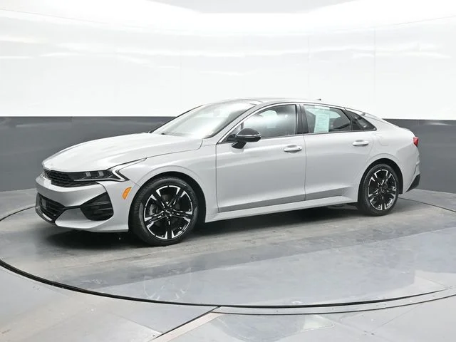 Used 2024 Gray Kia GT-Line image 5