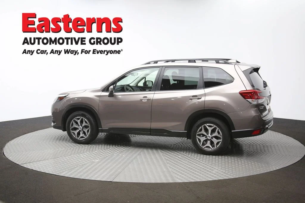 Used 2022 Brown Subaru Premium image 66