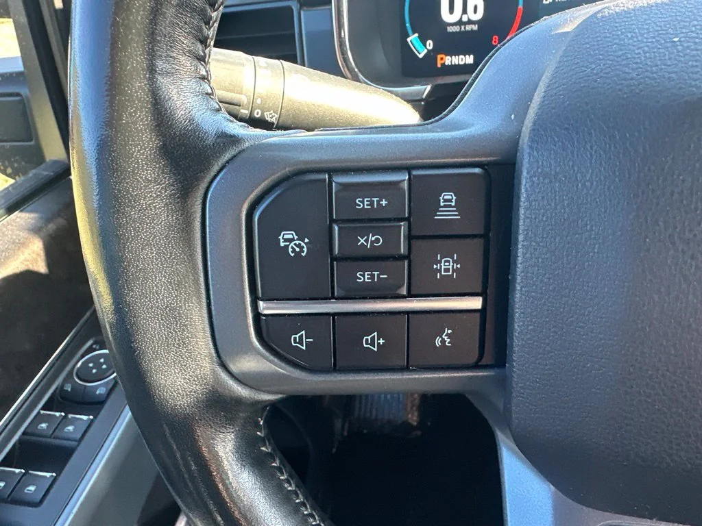 Used 2021 Blue Ford Lariat image 21