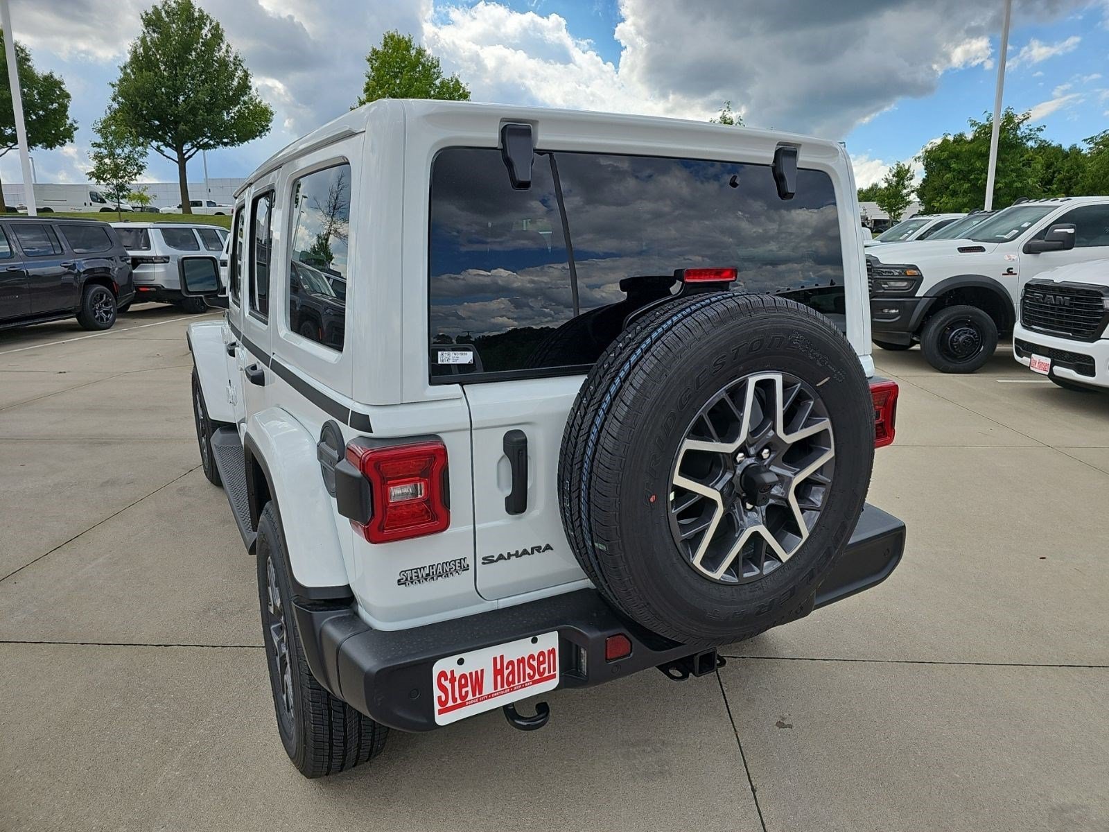 New 2026 Bright White Clearcoat Jeep Sahara image 3