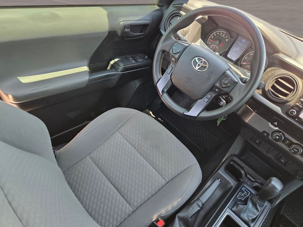 Used 2020 White Toyota SR image 24