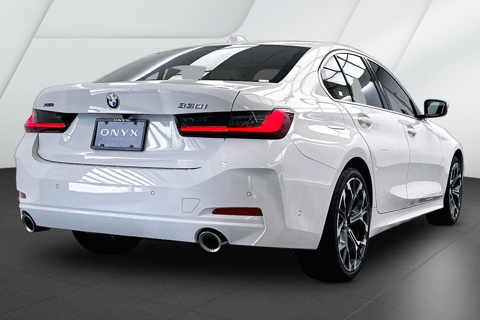 New 2026 Alpine White BMW 330i xDrive image 5