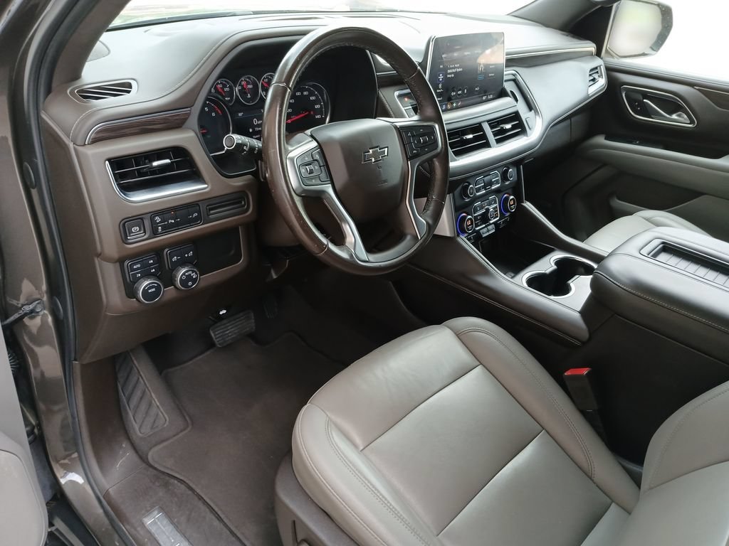 2021 Chevrolet Suburban Z71 - Photo 10