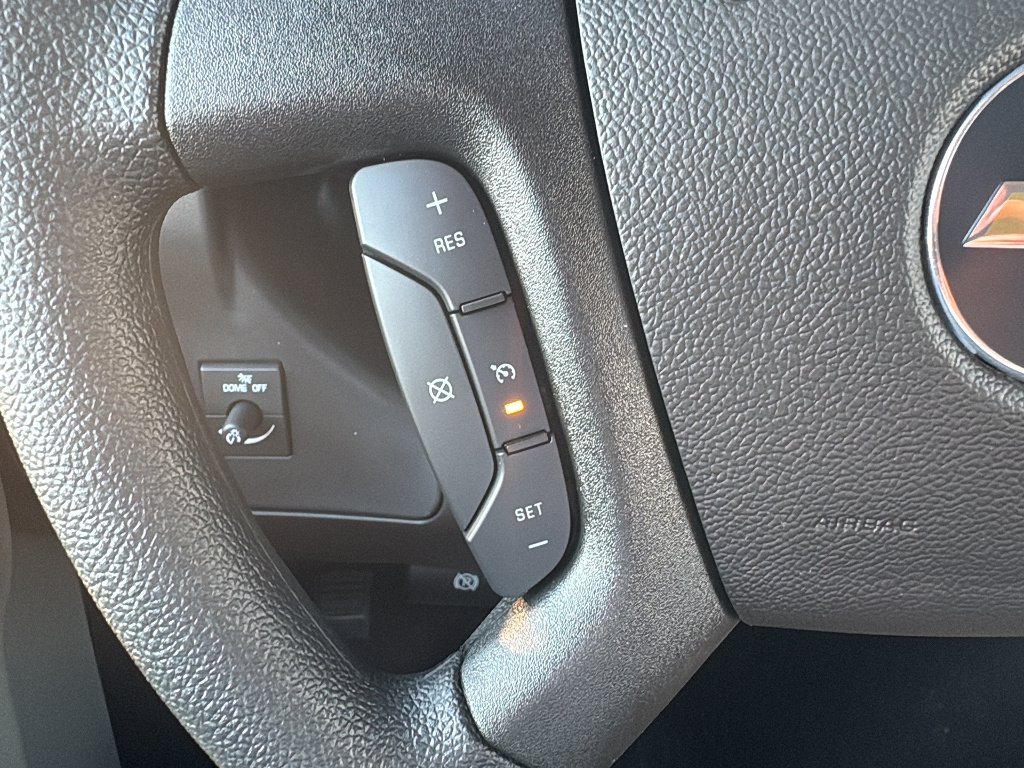 2025 Chevrolet Express Cargo Work Van - Photo 16
