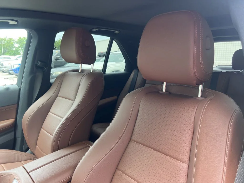 Certified Used 2026 Black Mercedes-Benz GLE 350 image 9