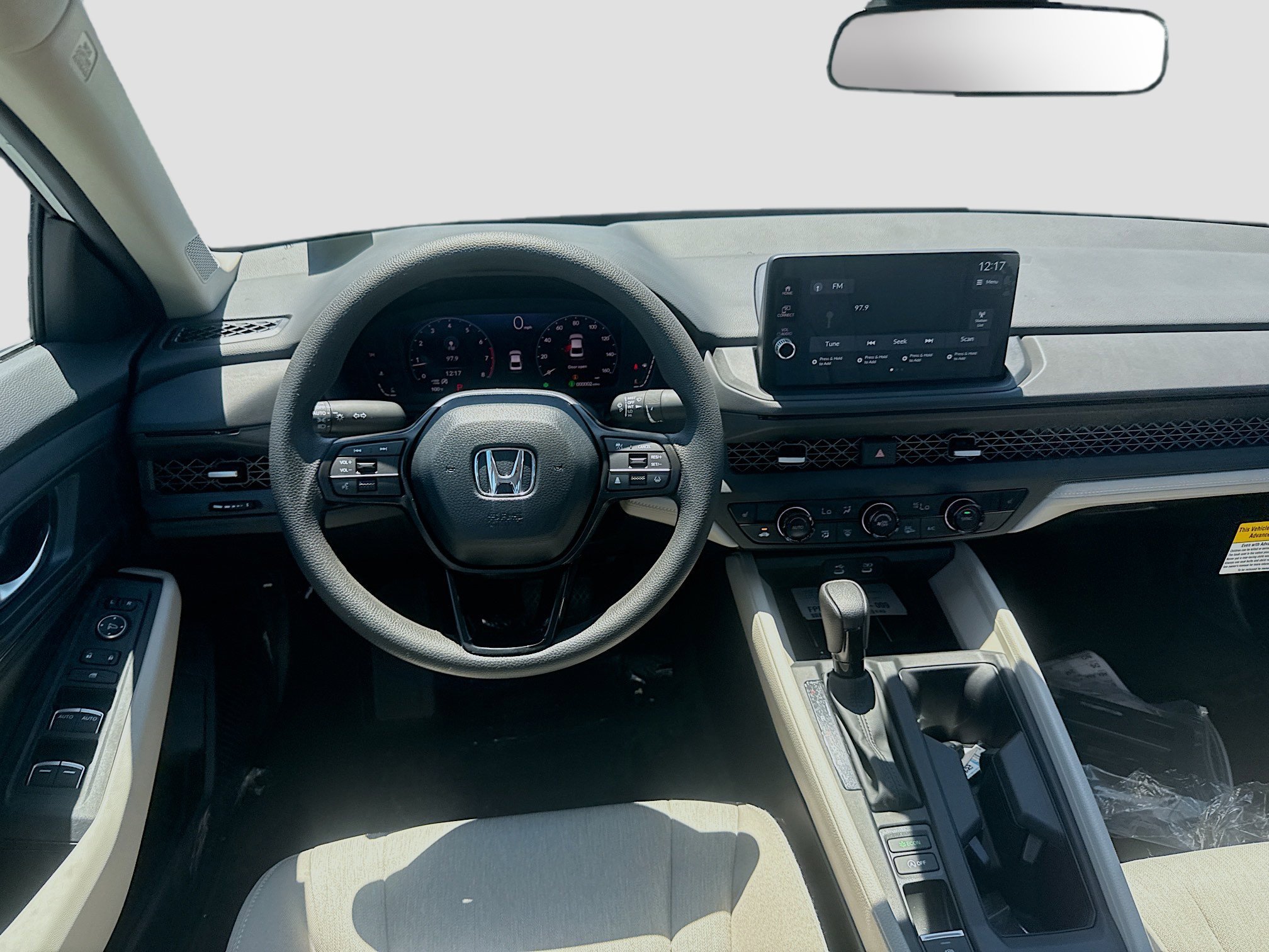 New 2026 Platinum White Pearl Honda SE image 17