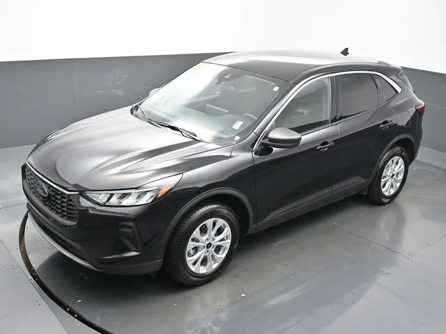 Used 2024 Black Ford Active image 39