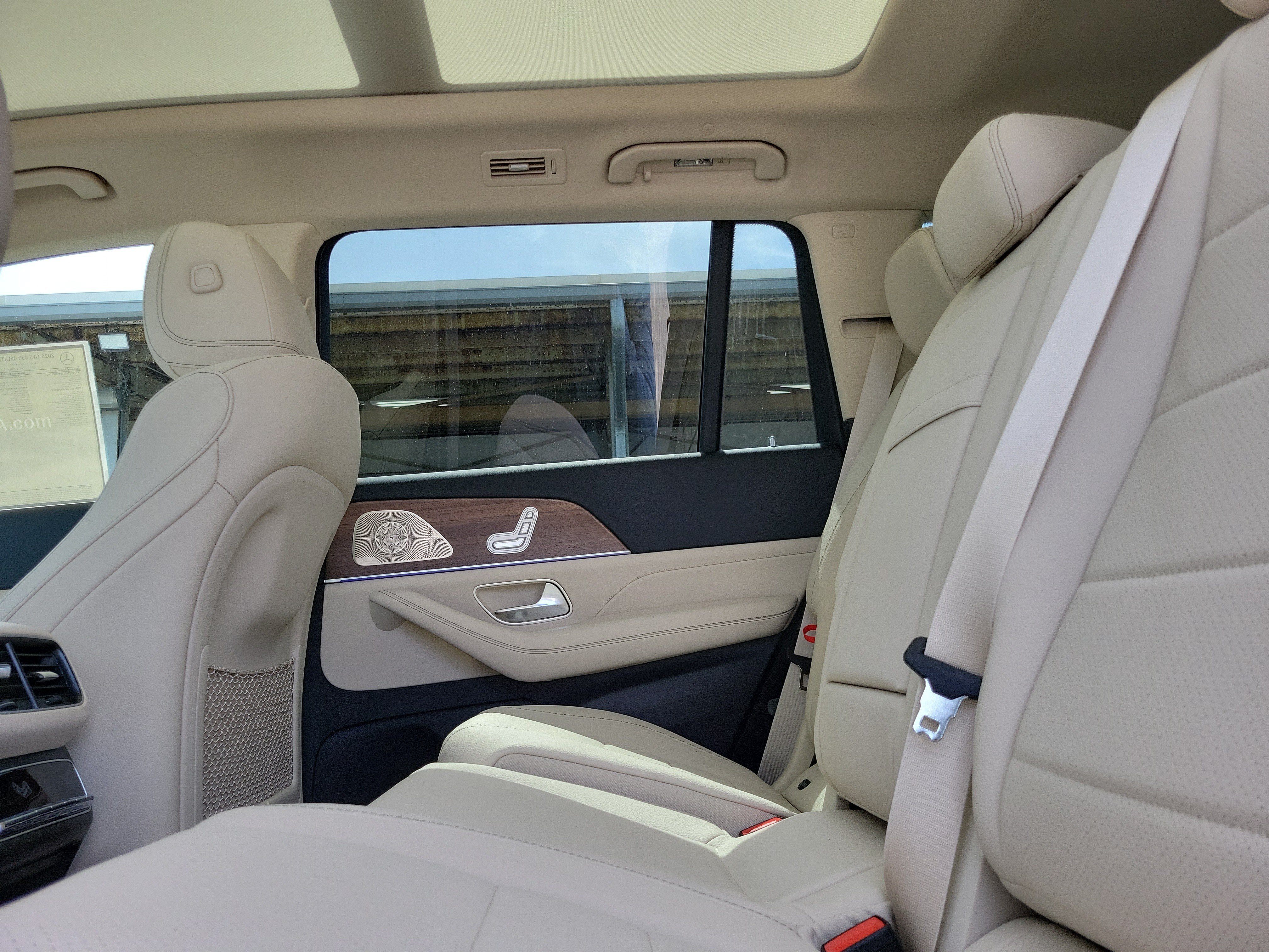 New 2026 Polar White Mercedes-Benz GLS 450 image 42