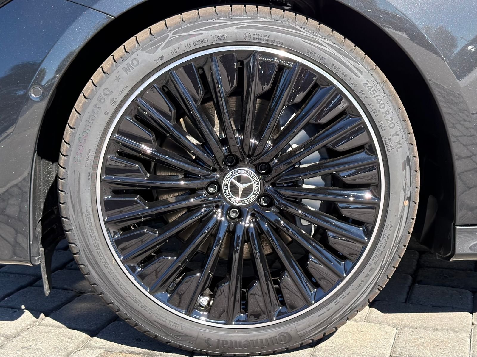 New 2026 Graphite Gray Metallic Mercedes-Benz E 350 image 13