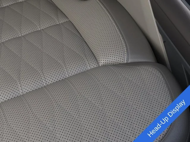 New 2026 Star White Metallic Tri-Coat Ford Platinum® image 17