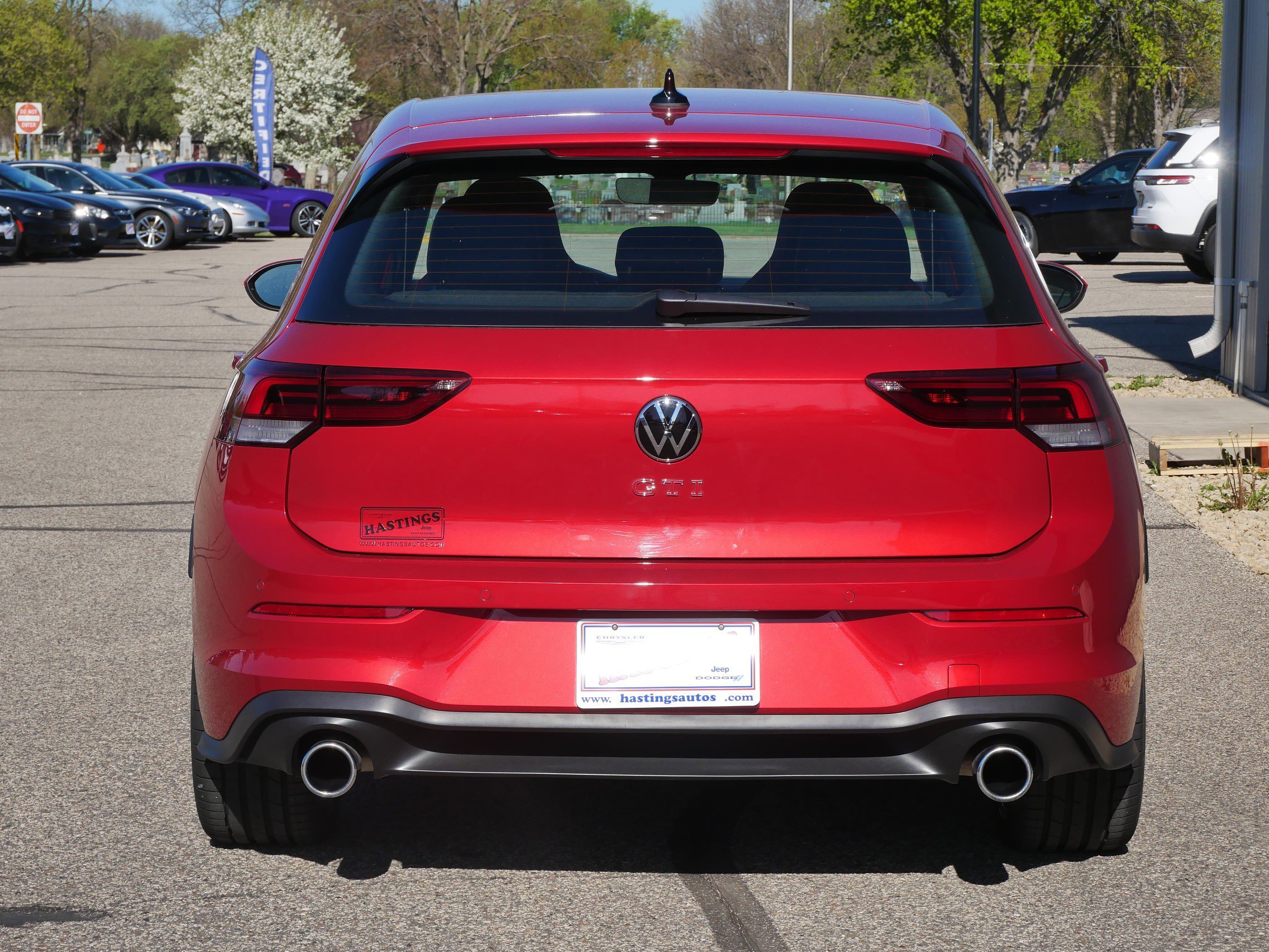 Used 2024 Red Volkswagen Autobahn image 4