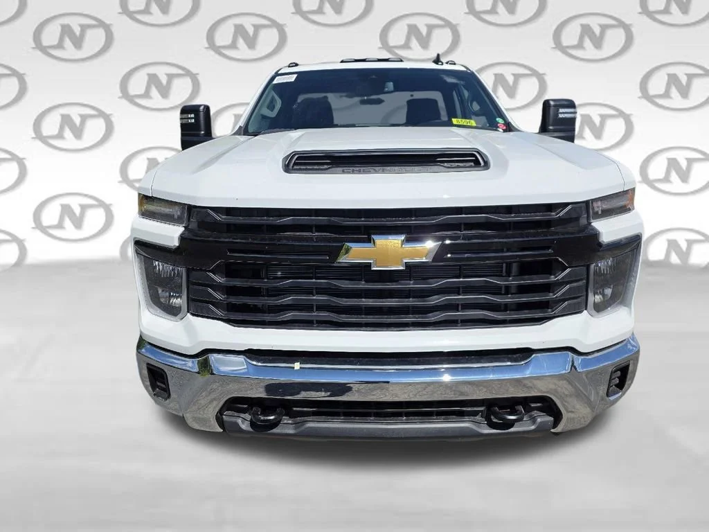 2025 Chevrolet Silverado 3500 HD Work Truck - Photo 9