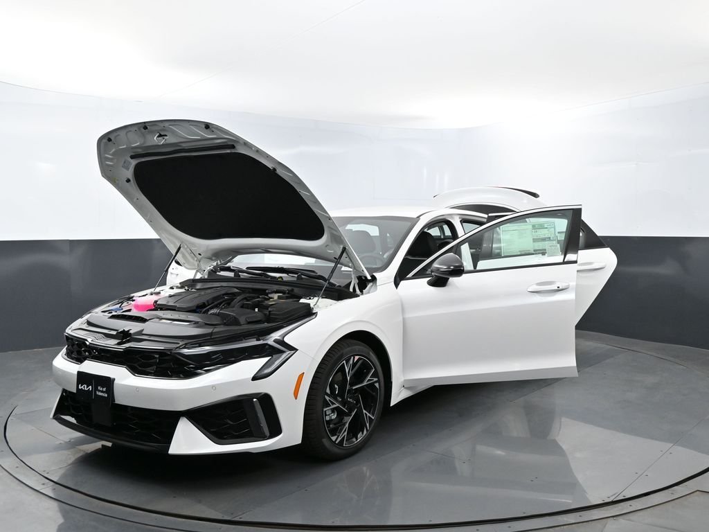 New 2026 Snow White Pearl Kia GT-Line FWD image 26