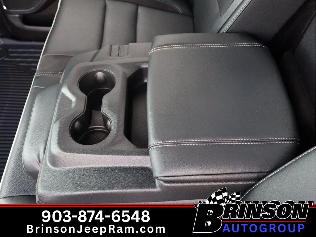 New 2026 Diamond Black Crystal Pearlcoat Ram Laramie image 8