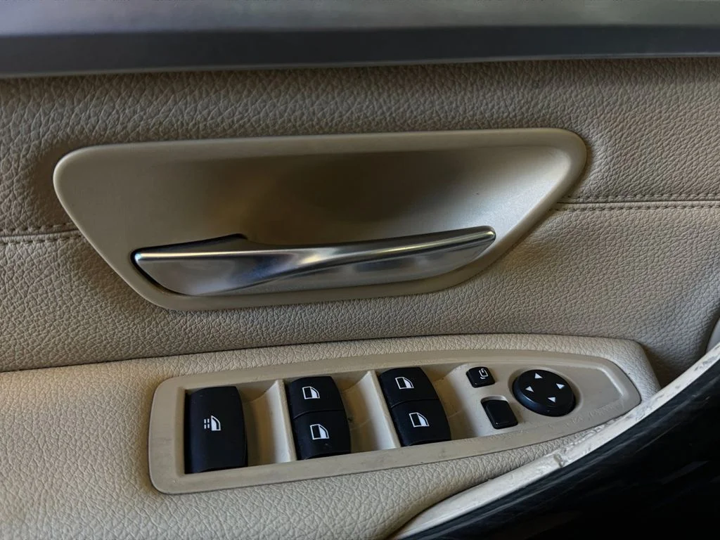 Used 2017 White BMW 430i image 28