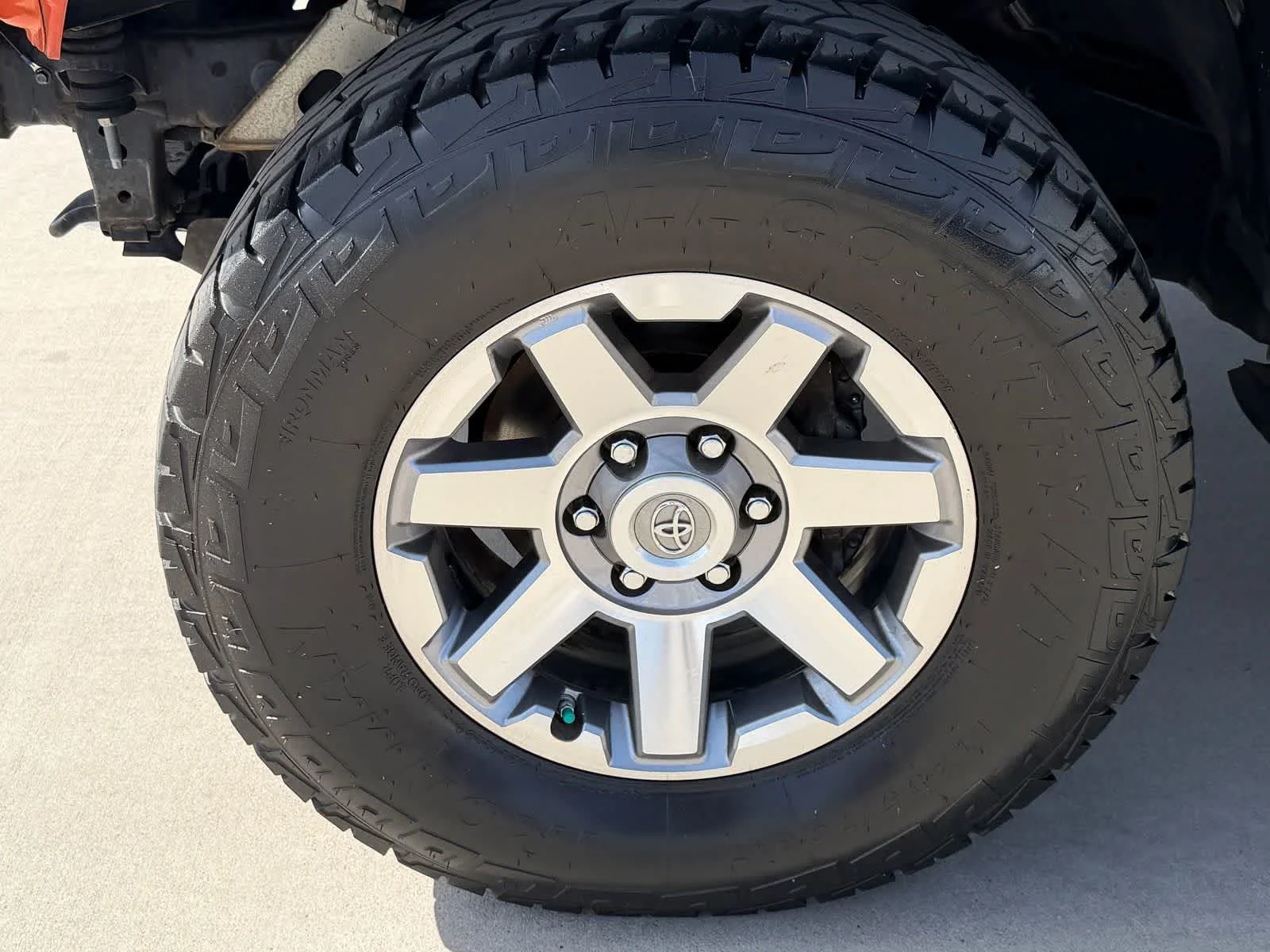 Used 2014 Magma Toyota  image 10