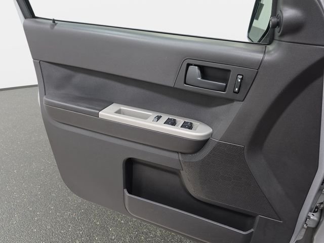Used 2011 Silver Ford XLT image 25