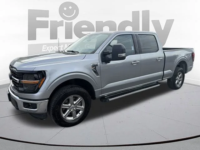 Used 2024  Ford XLT image 2
