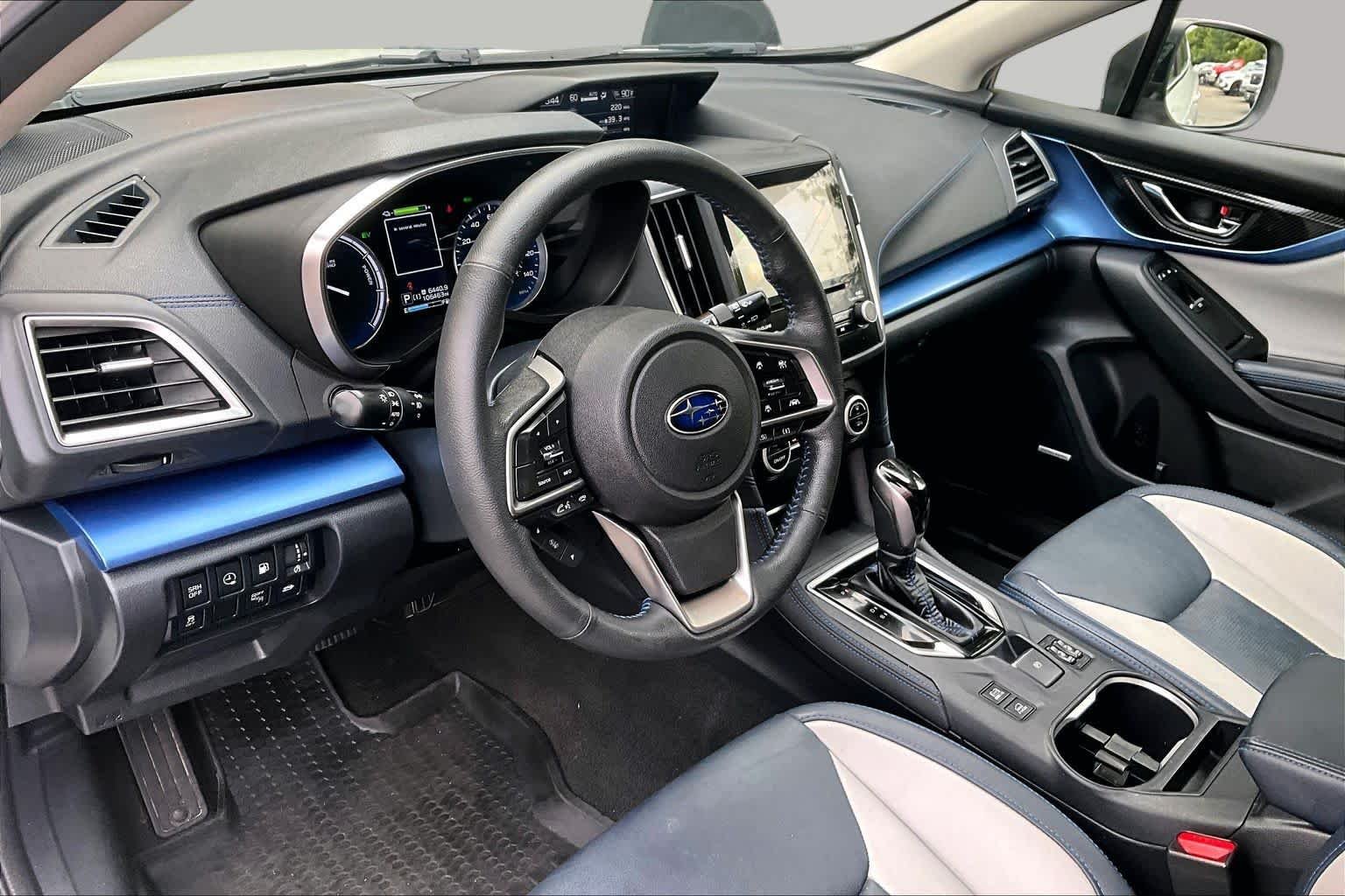 Used 2019 Crystal White Pearl Subaru  image 17