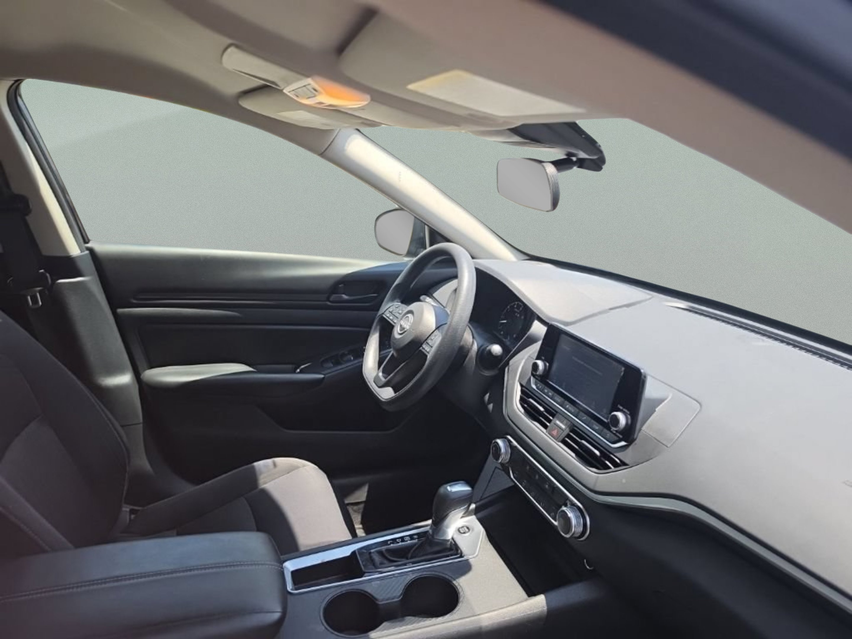 Used 2023 Black Nissan S FWD image 29