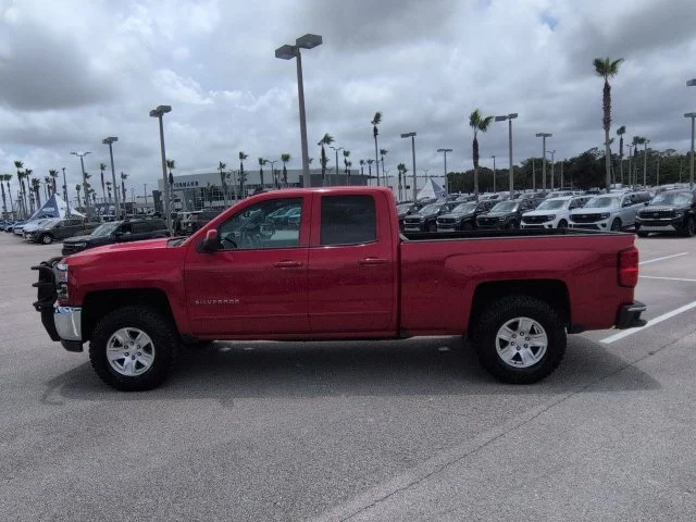 Used 2018 Red Chevrolet LT image 7