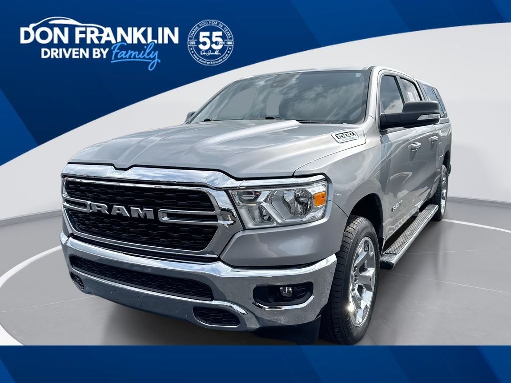 2022 RAM 1500 Big Horn/Lone Star 4x4 Crew Cab 5'7's photo