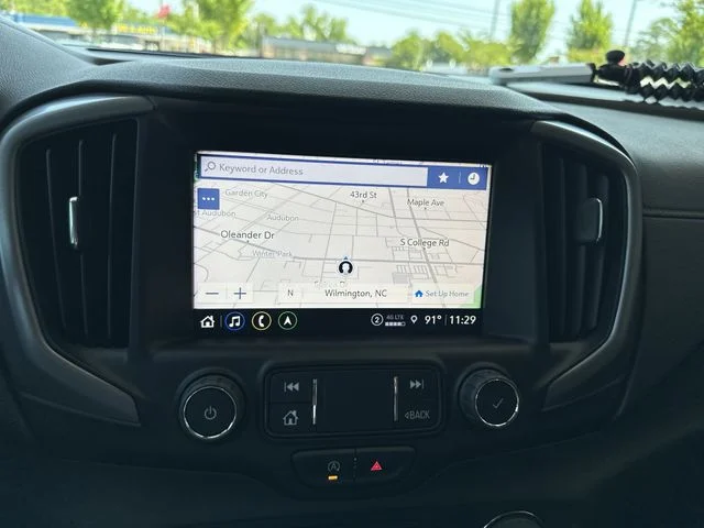 Certified Used 2022 White GMC AT4 image 19