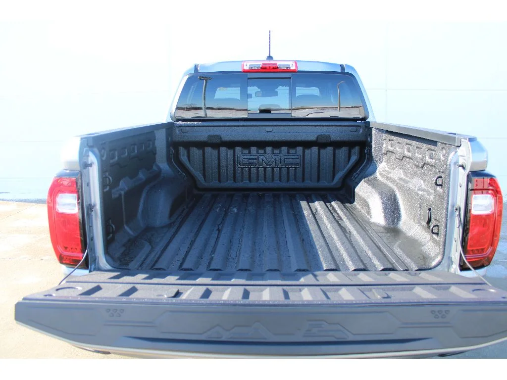 New 2026 STERLING METALLIC GMC 2WD Elevation image 22