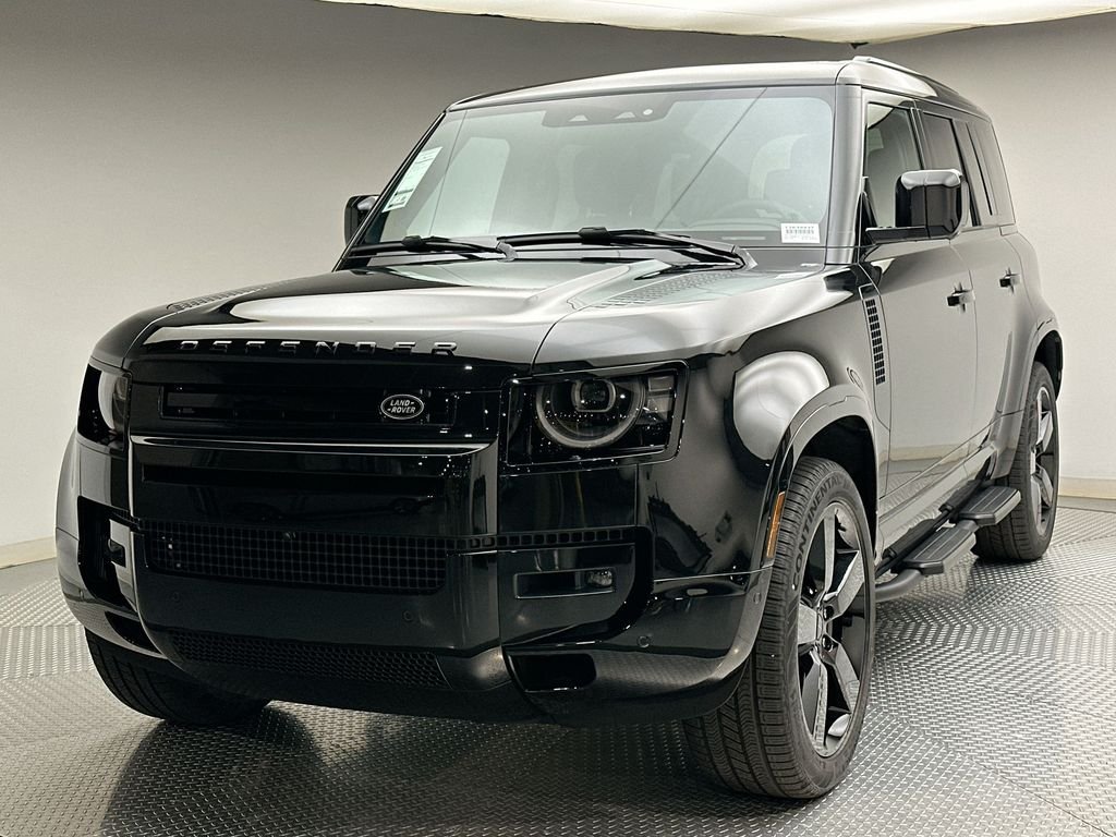 New 2026 Santorini Black Land Rover X-Dynamic SE image 1