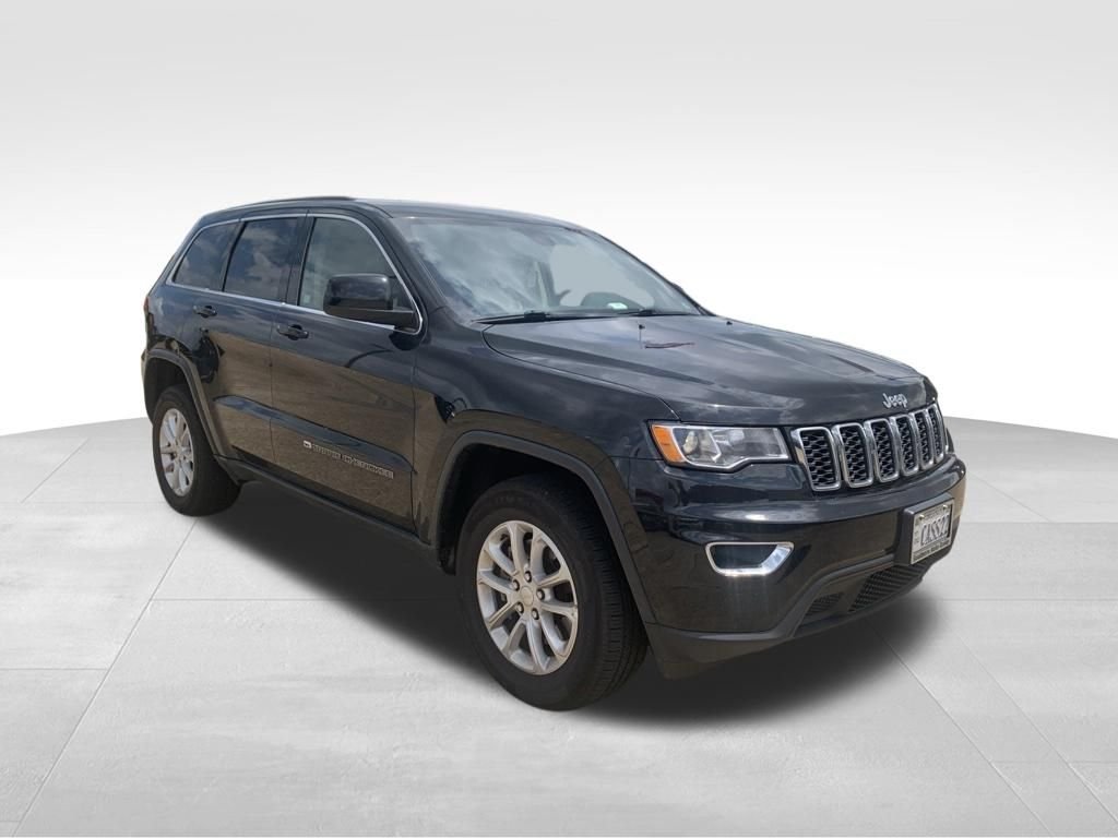 Used 2022 Black Jeep Laredo E image 10