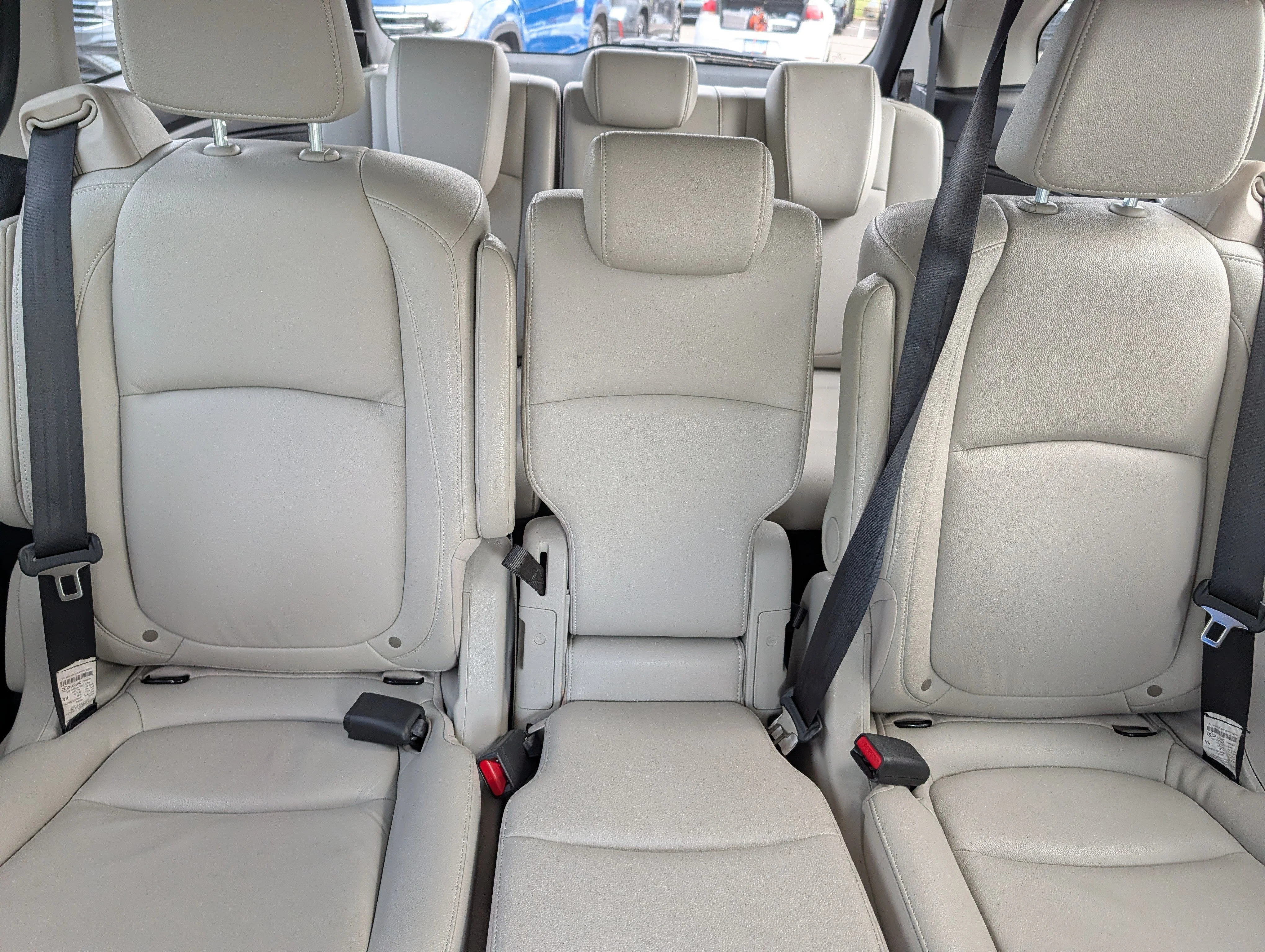 Used 2025 Modern Steel Metallic Honda EX-L image 13
