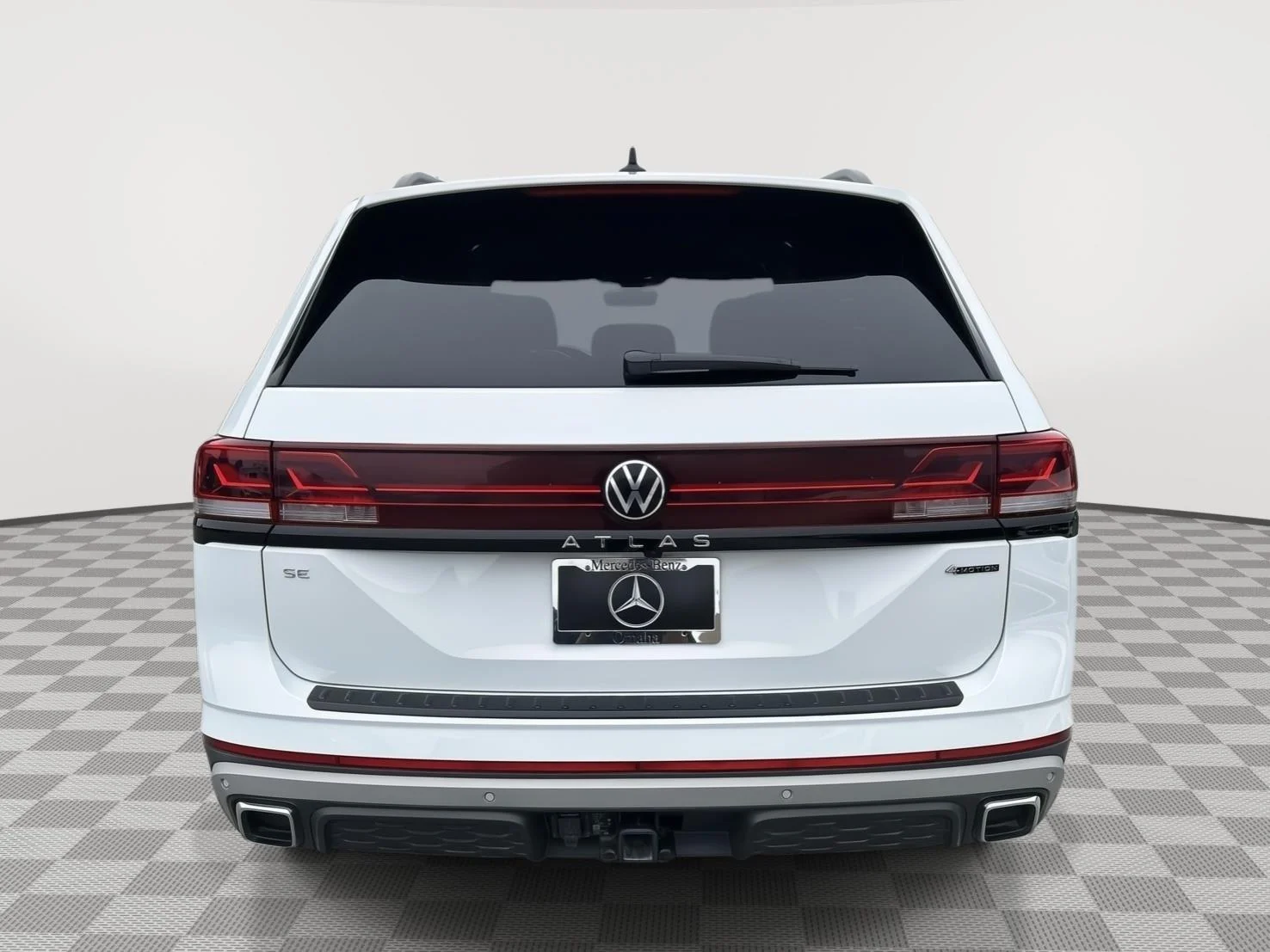 Used 2025  Volkswagen 2.0T Peak Edition image 4