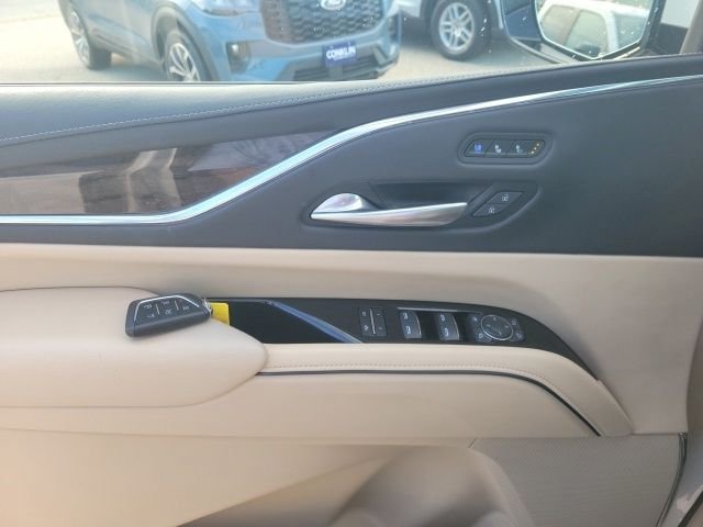 Used 2023 Crystal White Cadillac Premium Luxury image 18
