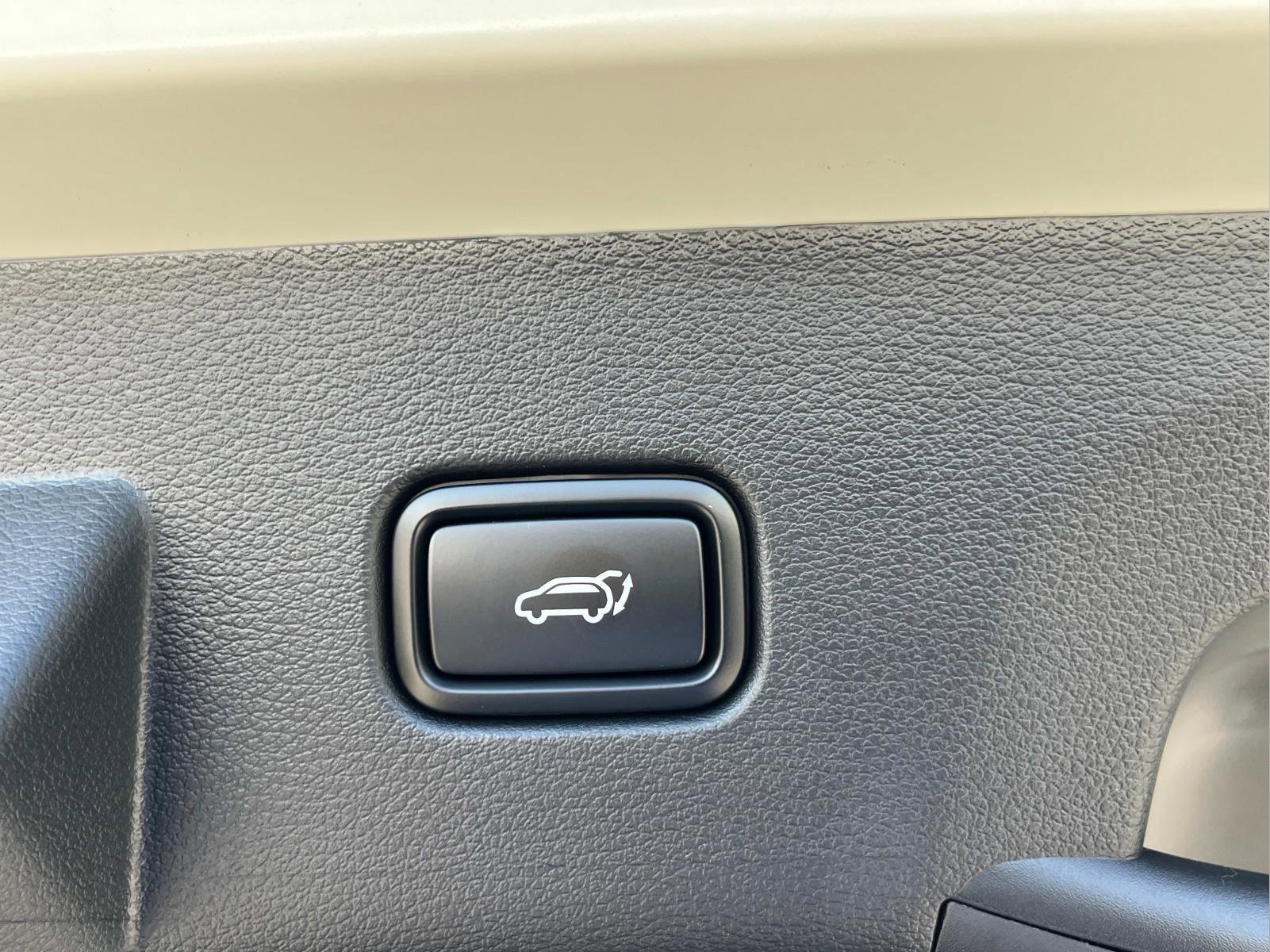 2025 Kia Sportage X-Line - Photo 13