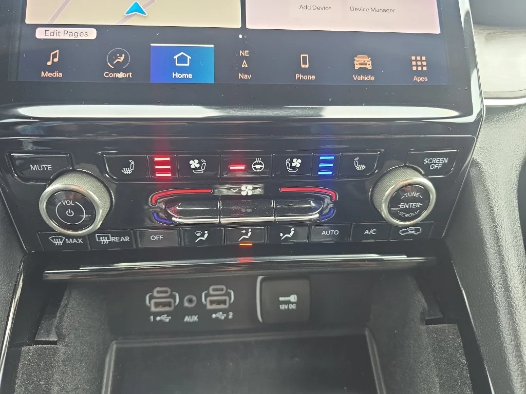 Used 2022 Bright White Jeep Overland image 12