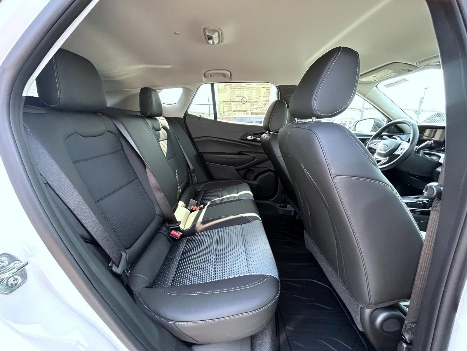 New 2026 Summit White Chevrolet LT image 22
