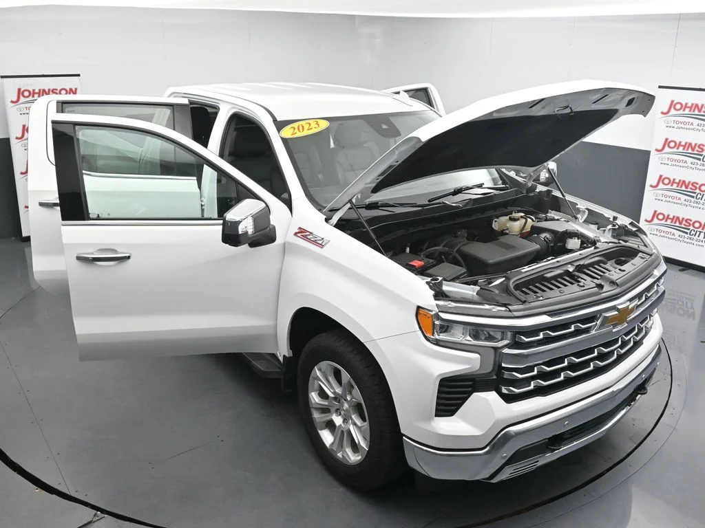 Used 2023 White Chevrolet LTZ image 41