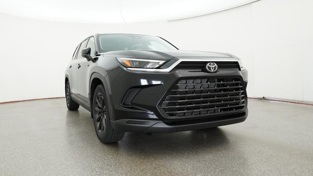 New 2026 Midnight Black Metallic Toyota XLE image 37