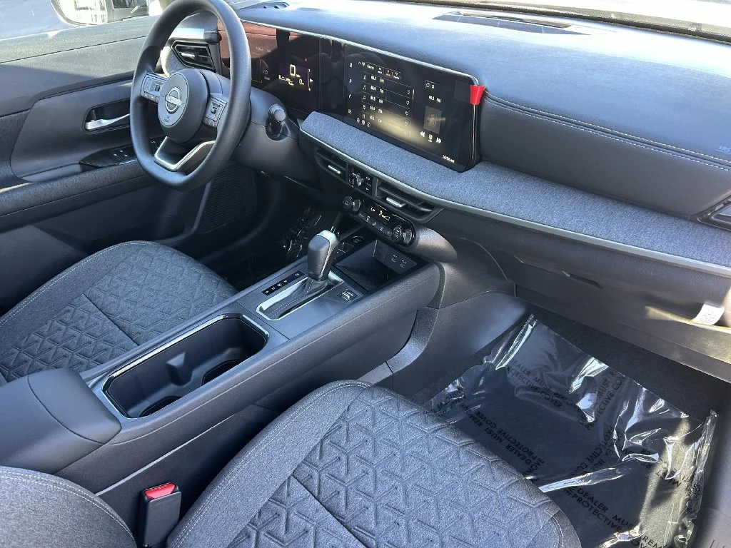 New 2027 Gun Metallic Nissan SV image 8
