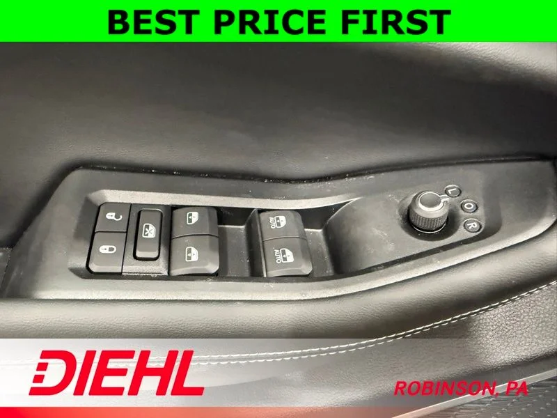 New 2026 Velvet Red Pearl-Coat Exterior Paint Jeep Limited image 23
